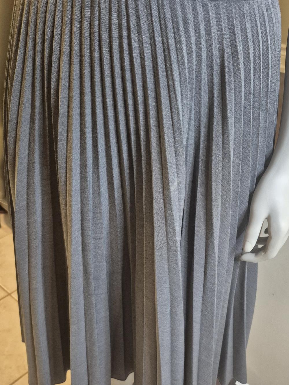 Classic Charcoal Pleated Midi Skirt - Picture 10 of 12